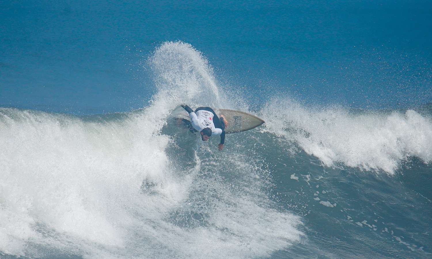 Un espectáculo resultó el segundo día de competencia en el ALAS Global Tour Huanchaco 2025 FENTA Perú